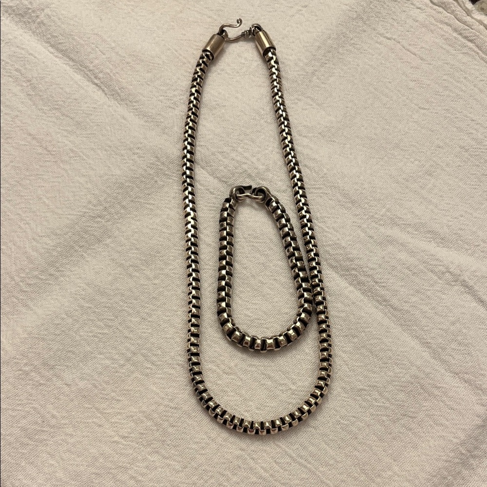 Silver Chain Necklace and Bracelet Set